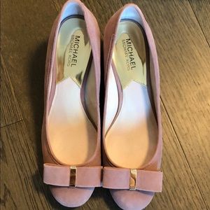 Michael Kors, block heel with modern bow